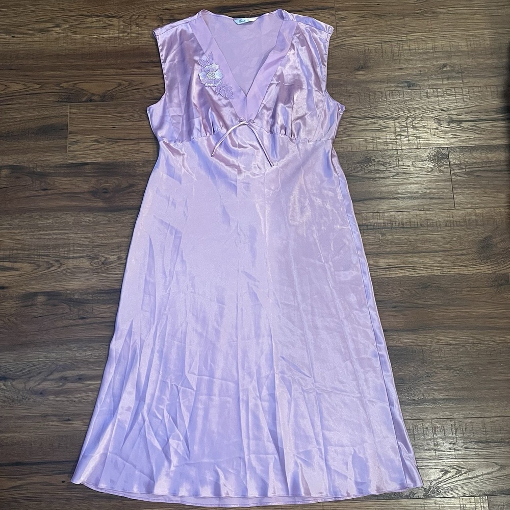 Vintage‎ Y2K Purple Slip Dress Delicate Floral Embroidery Bow Coquette Bias Cut